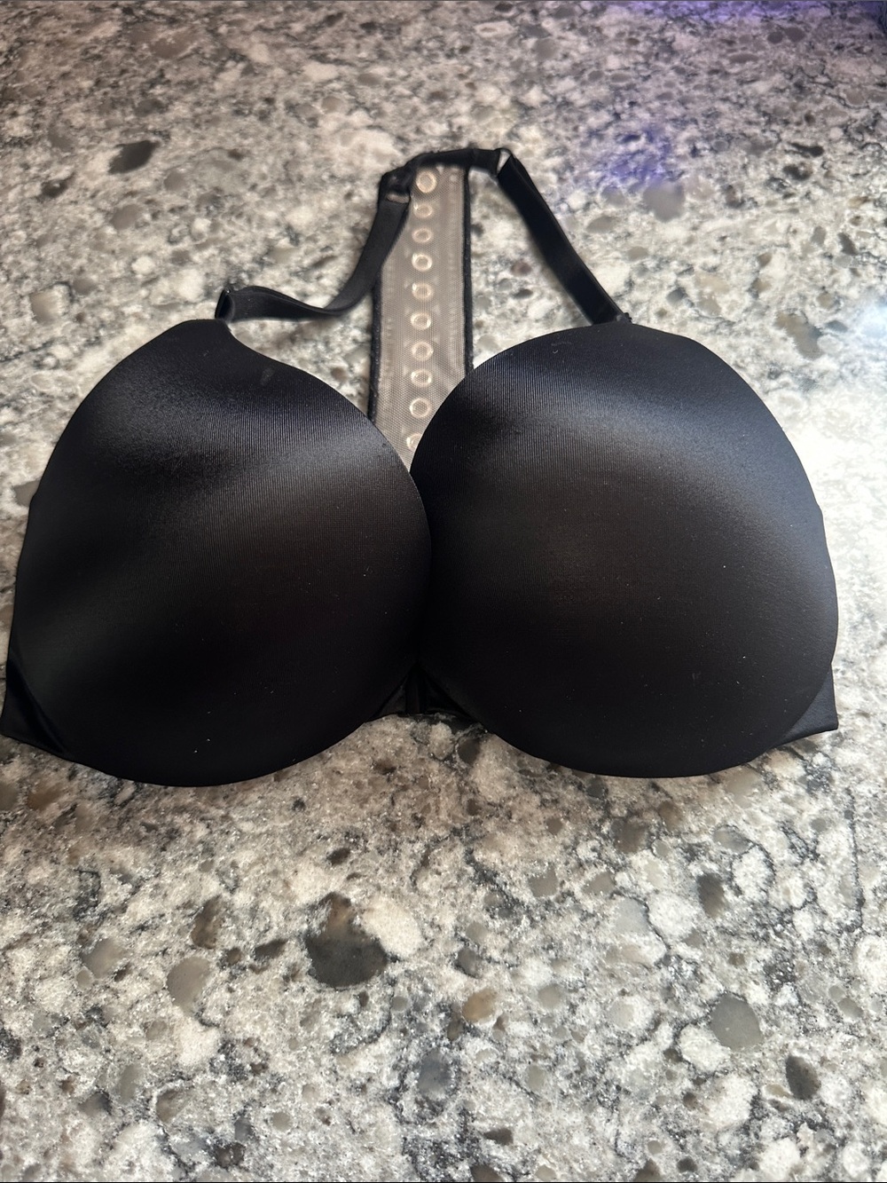 Victoria's Secret so obsessed Black Smooth Push-Up Racerback Bra